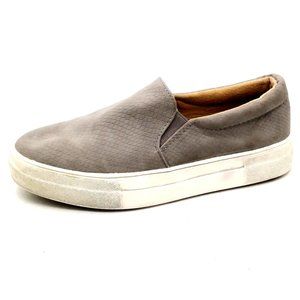 Soda Womens Sneakers Gray Snakeskin Slip On Loafer Elastic Gussets Flat Heel 8.5
